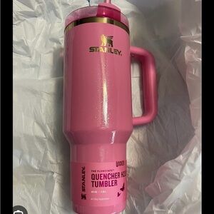 NEW 2024 40 oz Glinda Stanley